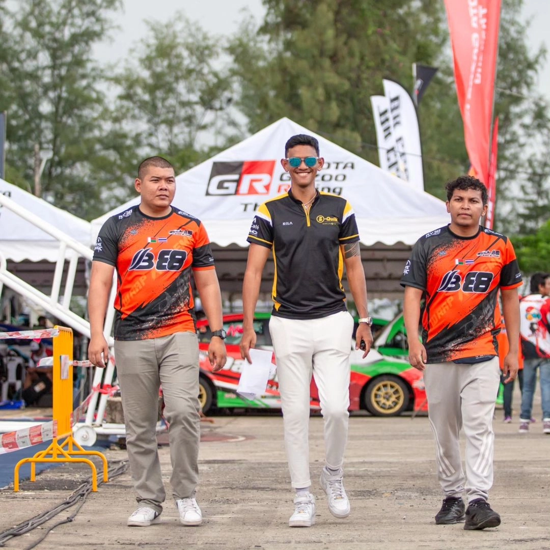 Bou and Team Of B88 Wrap XTreme